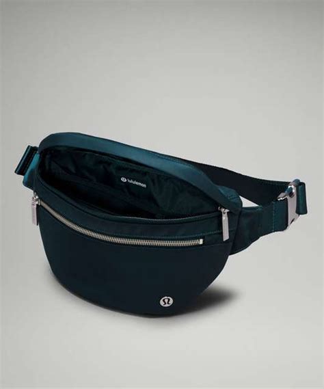 Don’t sleep on the City Adventure Belt Bag (2.5L) : r/lululemon